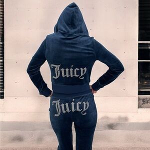 VeeFriends Juicy Couture "Juicy Jaguar" Velour Hoodie, and Pant Track Suit NWT